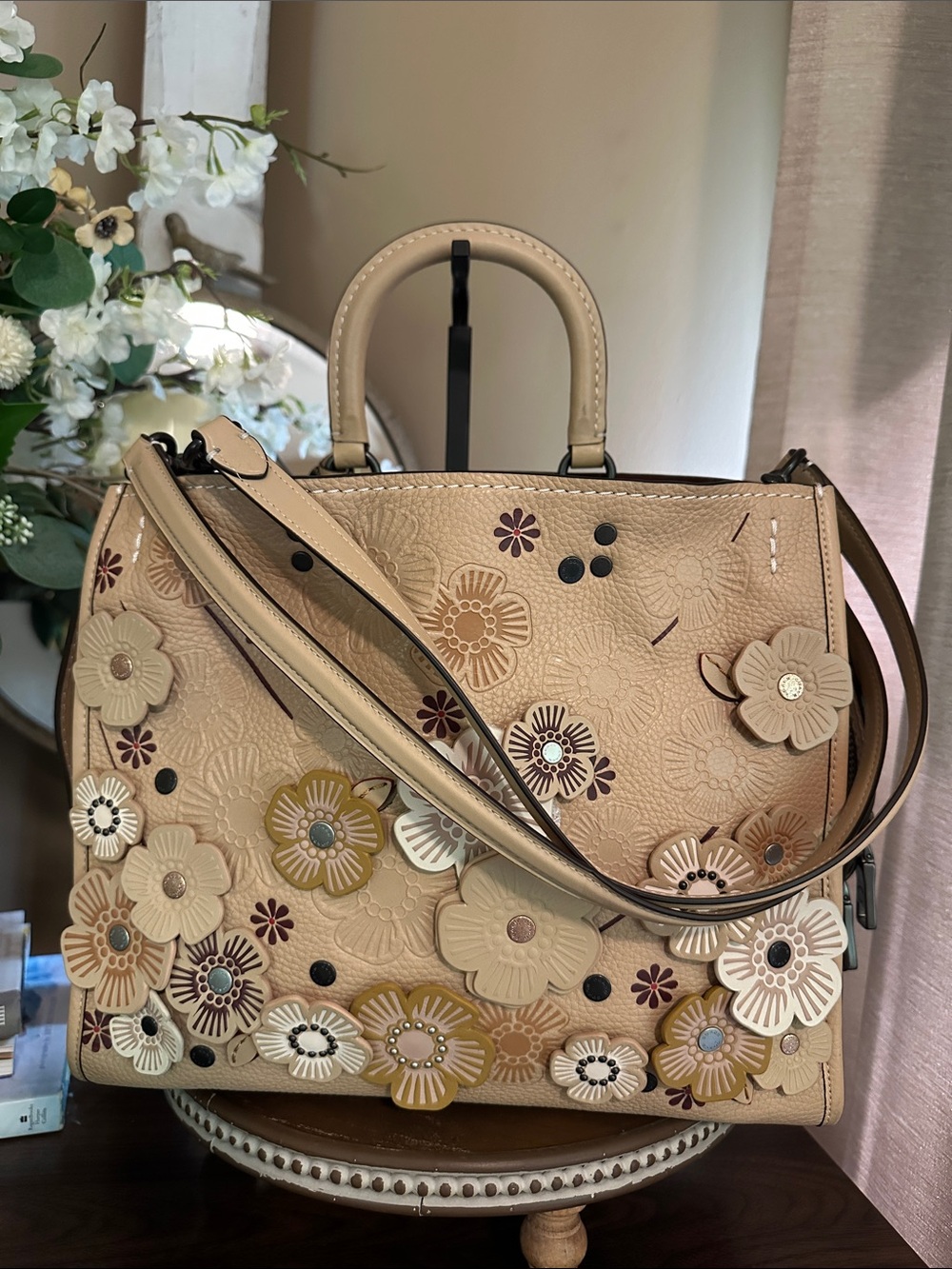 Coach 1941 Rogue 31 Bag with Tea Rose Appliqué | Beechwood - Picture 9 of 17